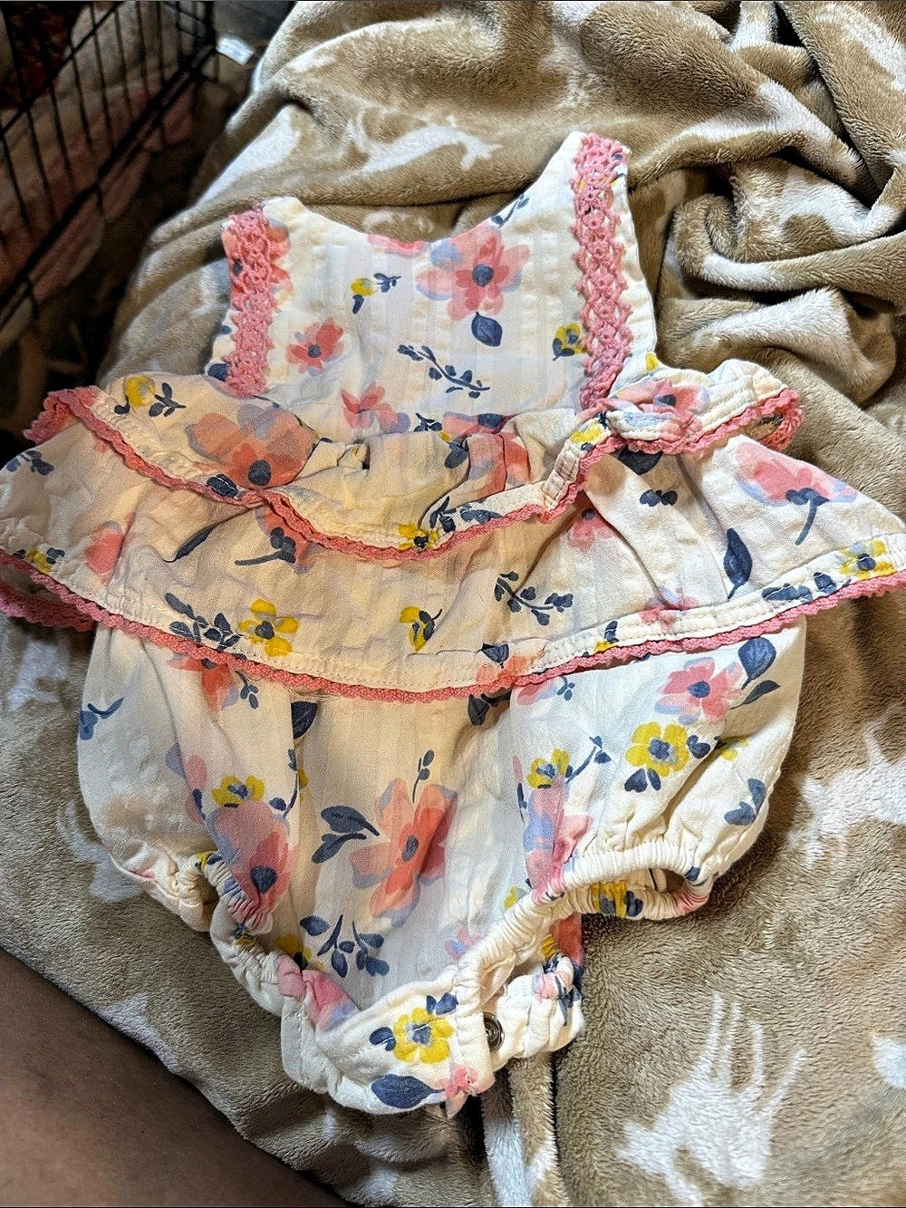 Joie Floral Baby Romper Pink White 0-3M